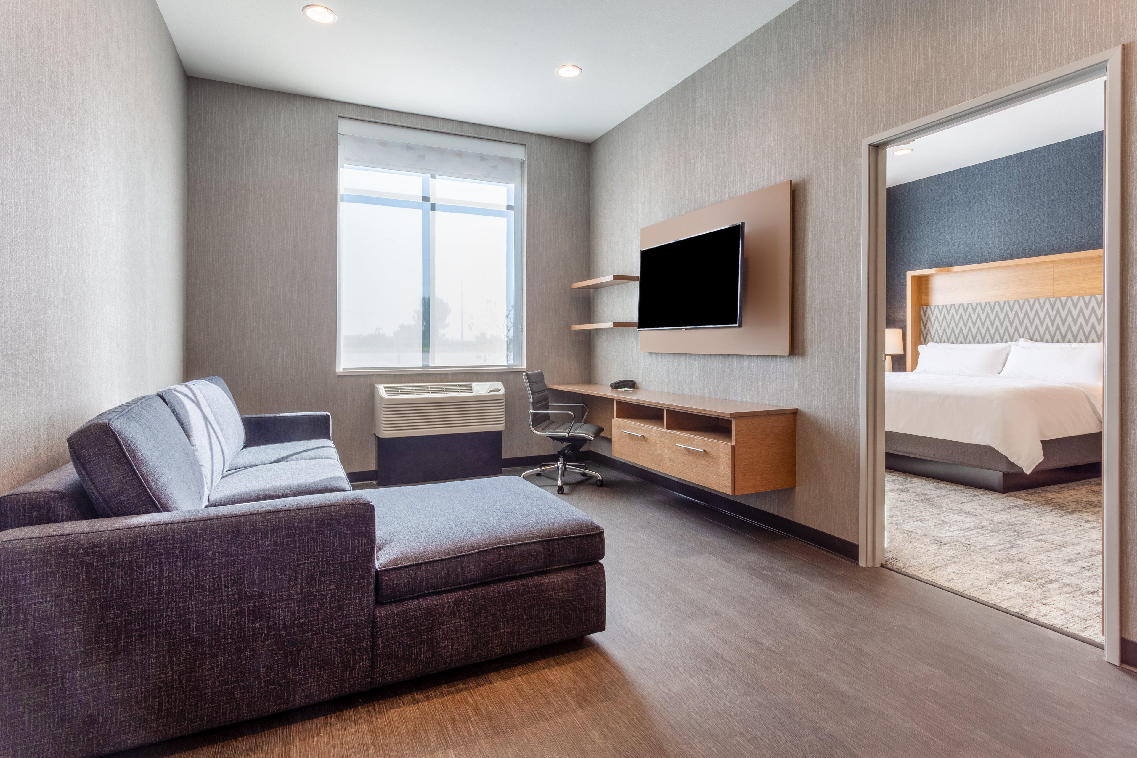 Holiday Inn & Suites Cedar Falls-Waterloo Event Ctr By Ihg Εξωτερικό φωτογραφία