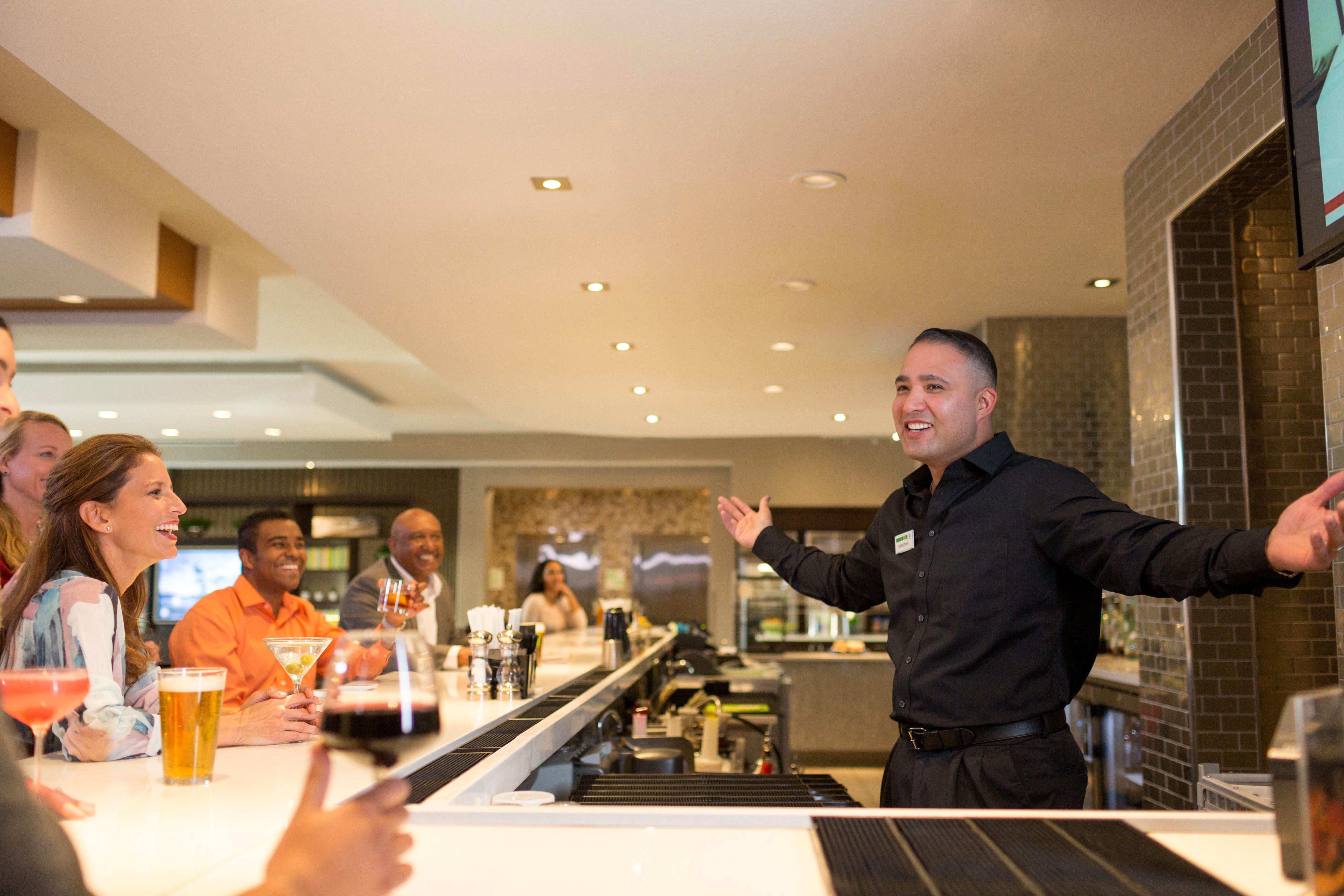Holiday Inn & Suites Cedar Falls-Waterloo Event Ctr By Ihg Εξωτερικό φωτογραφία